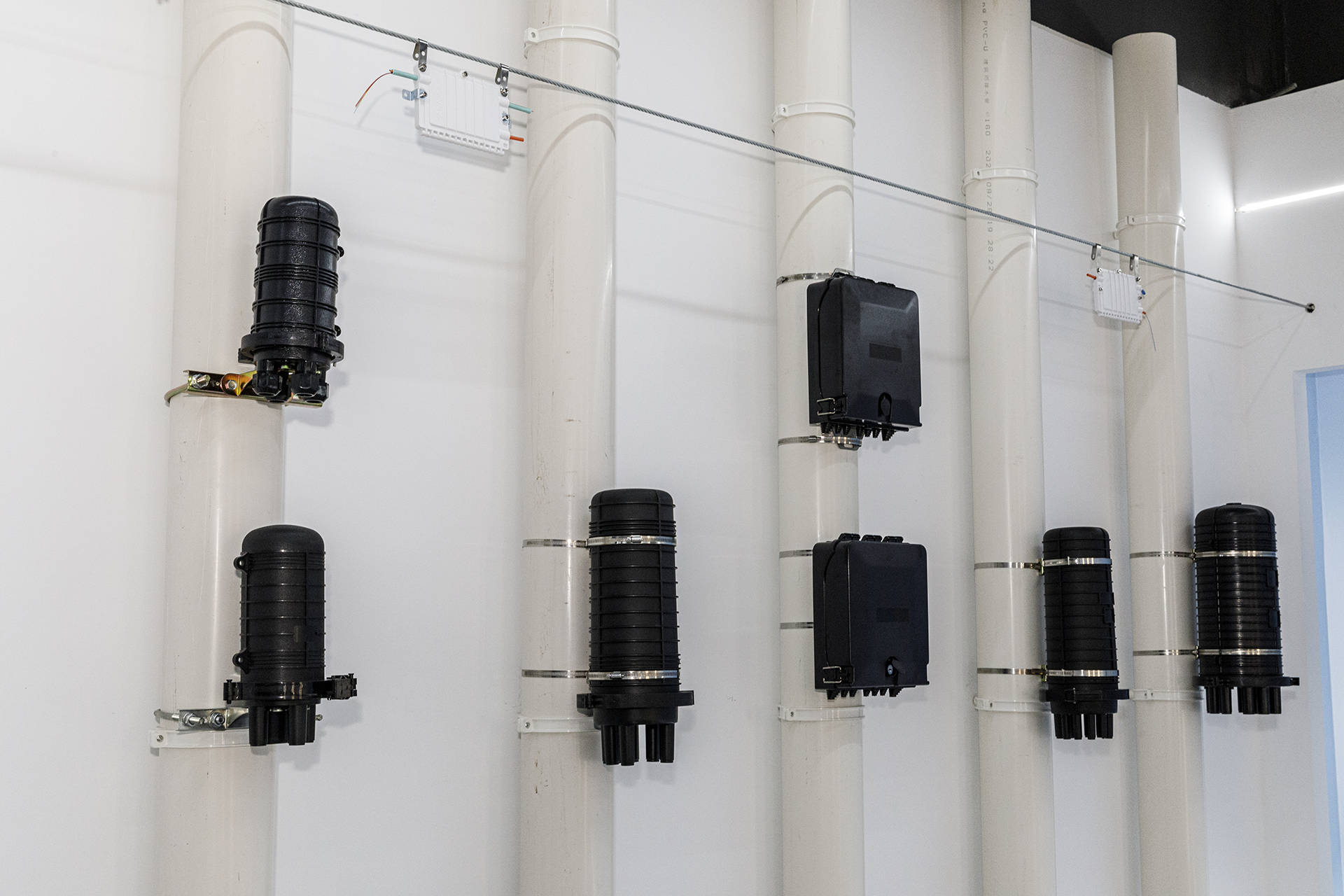 Fibermint Showroom - Pole-mounting Products
